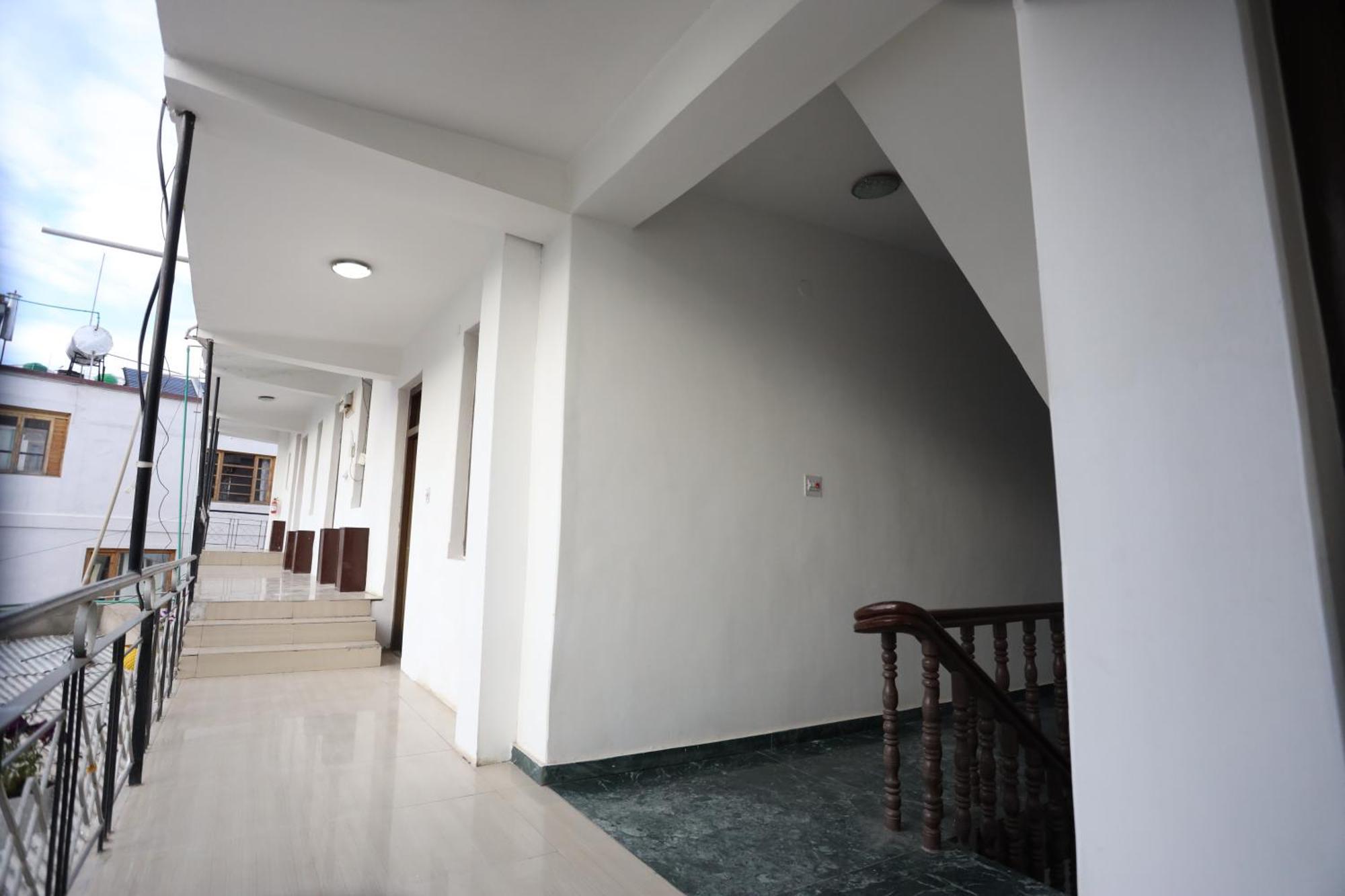 Hotel Jan Palace Лех Экстерьер фото